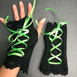 Short Corset Gloves Black Green Lace Up Wedding Arm Warmers Sleeves Renaissance